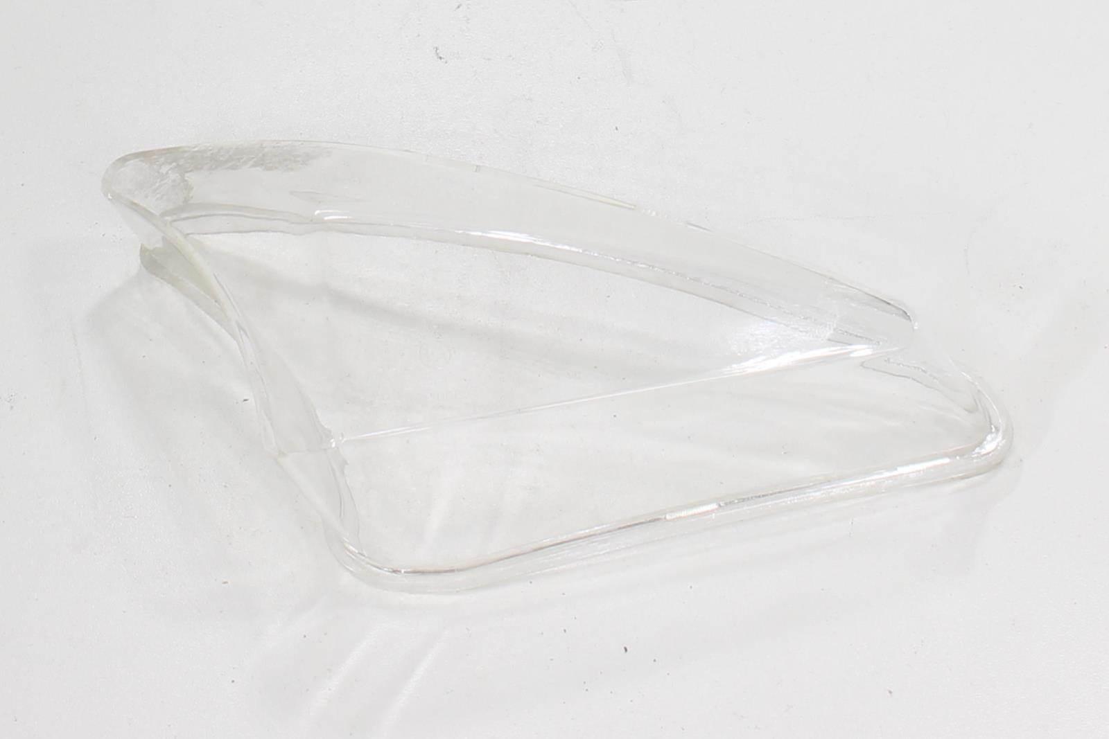 Klosz kierunku biały prawy barnet gp 2w | BENZER1888