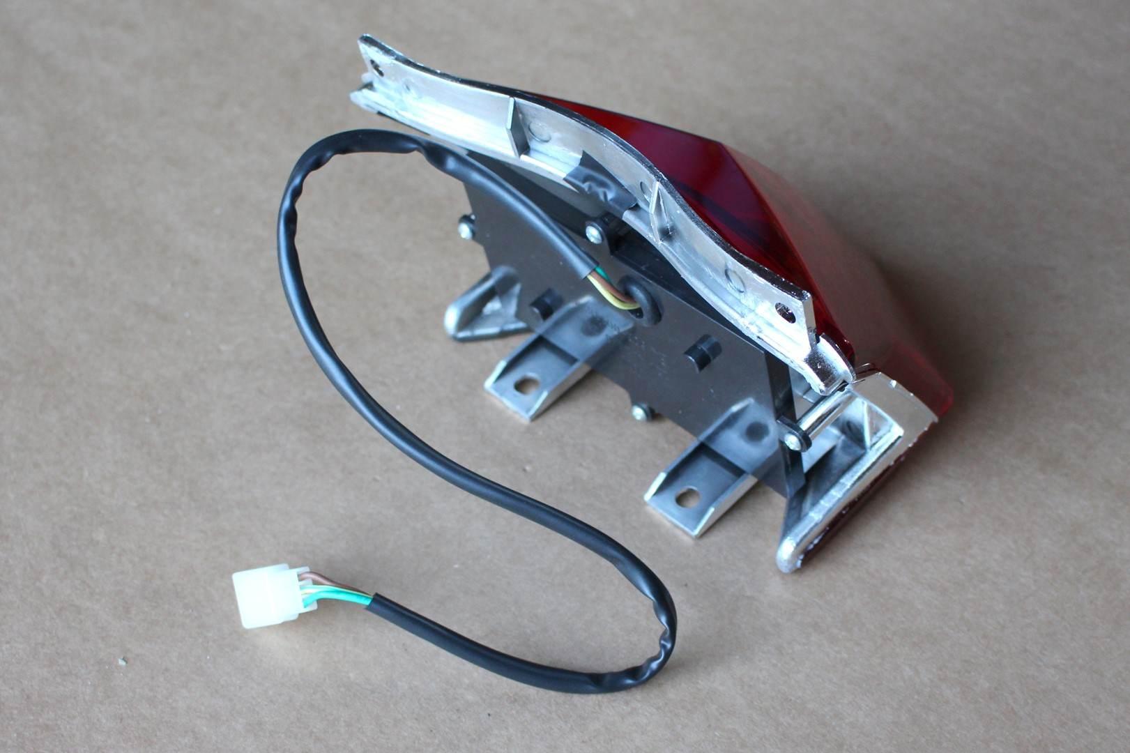 Lampa tylna kompletna quebec 2 | BENZER3838 - zdjęcie 2