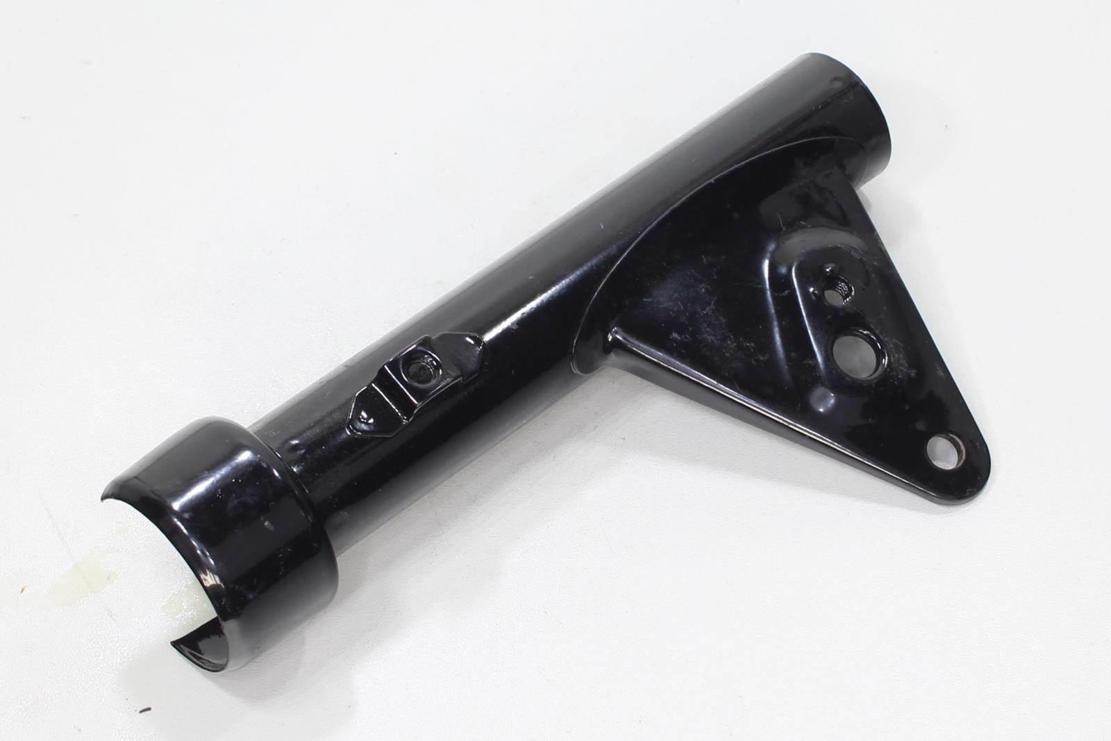 Uchwyt lampy przedniej prawy yankee 50 | BENZER6504