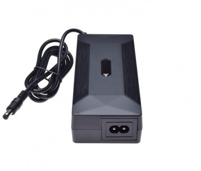 Ładowarka akumulatorów uniwersalna 42v2a - zdjęcie 4