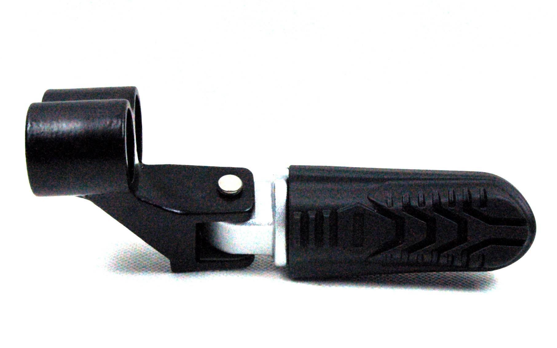 Podnóżek przedni prawy blade 125 | PDZMLBL1PPRZHN000