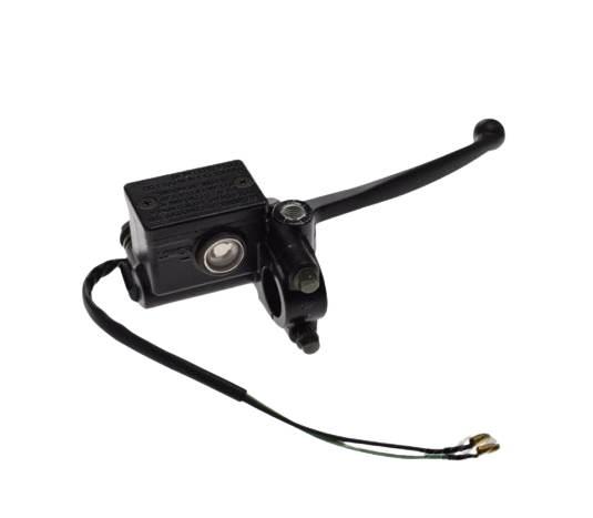 Pompa hamulca przód z mocowaniem lusterka