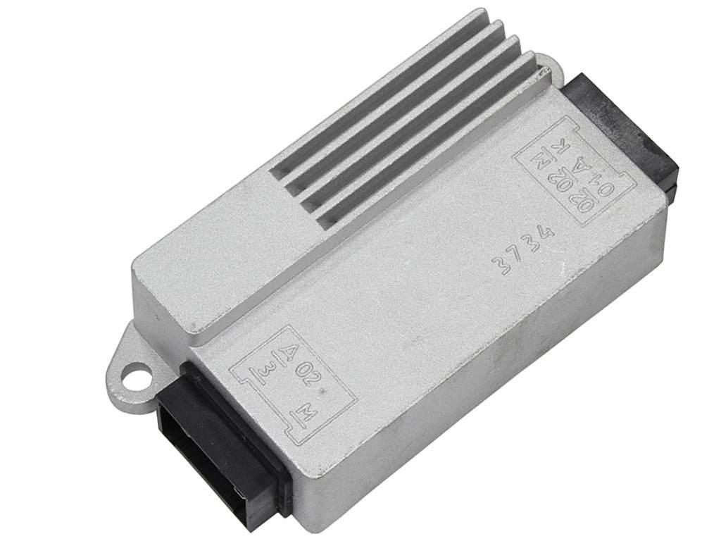 Regulator napięcia mińsk 12v 6 pin 4 pin