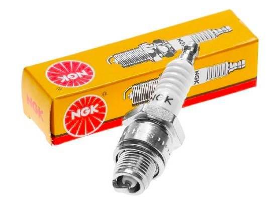 Cr7e 4578 świeca zapłonowa ngk u22esrn | AB0638