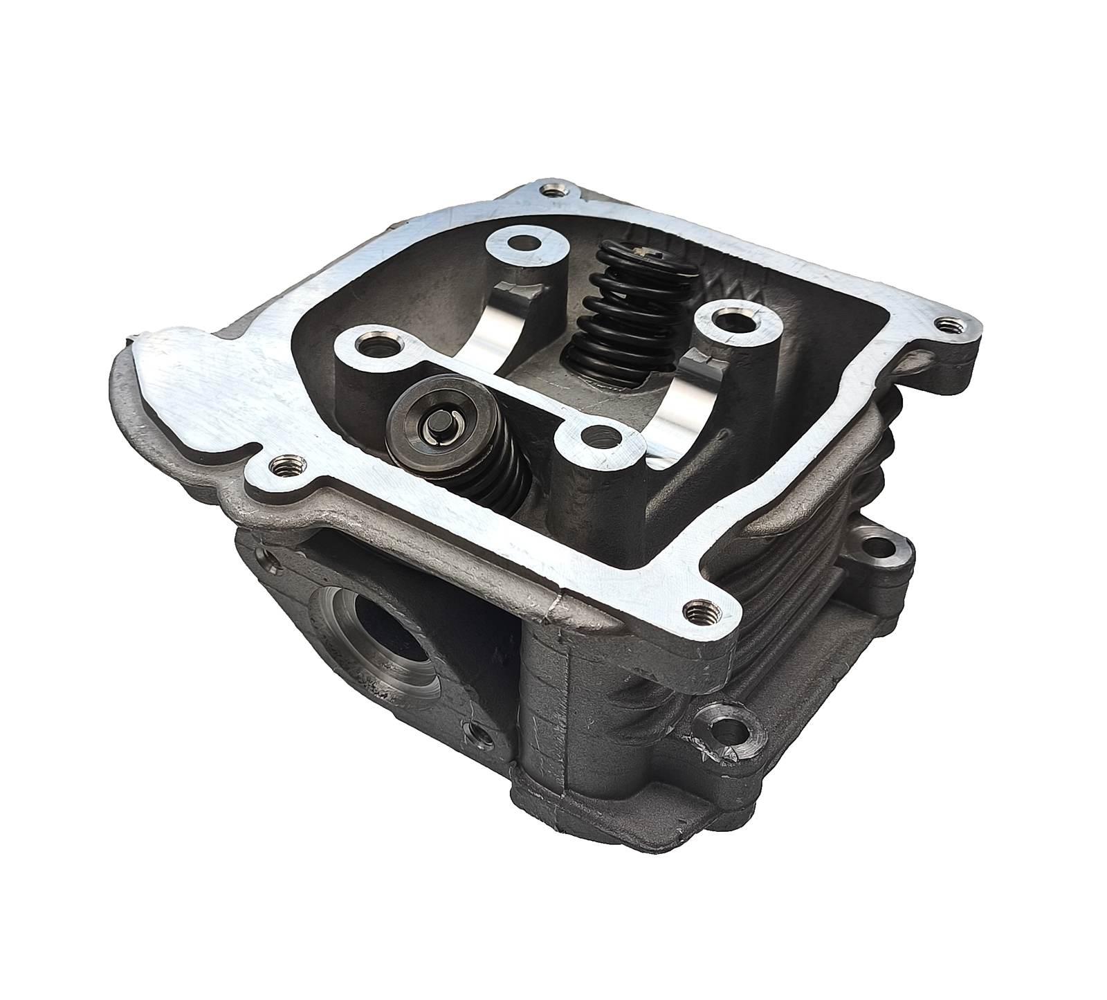 Głowica 4t 50ccm MotoGeneric | 139E0220-3C