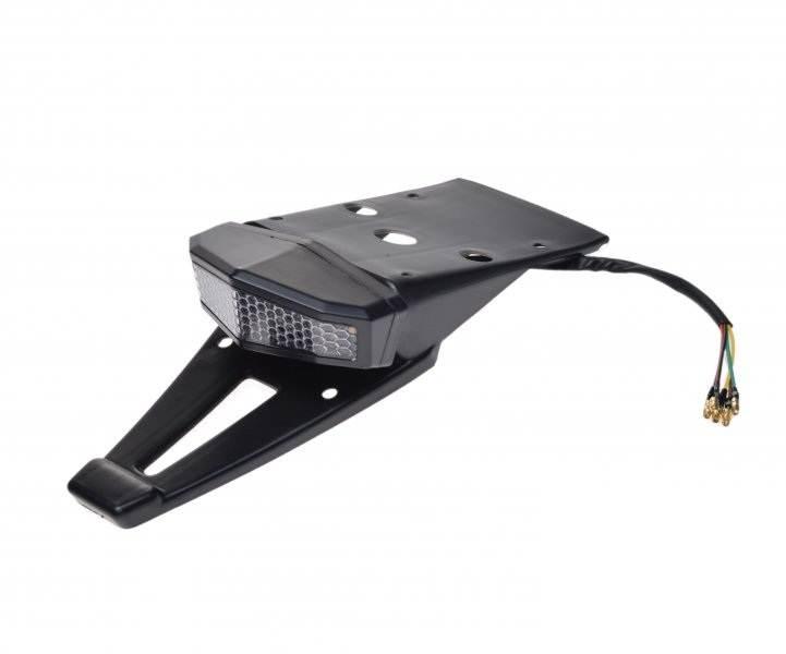 Lampa Tył Z Błotnikiem Led Kierunkowskazy
