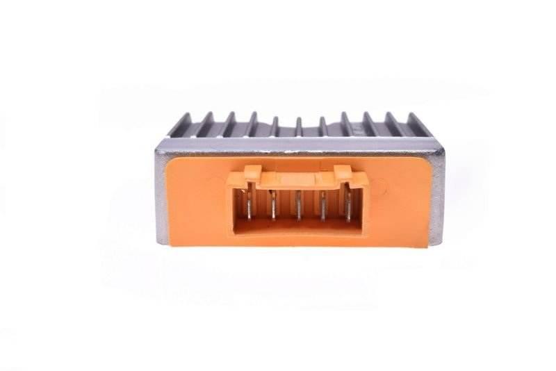 Regulator napięcia piaggio 50 | AI22363 - zdjęcie 2