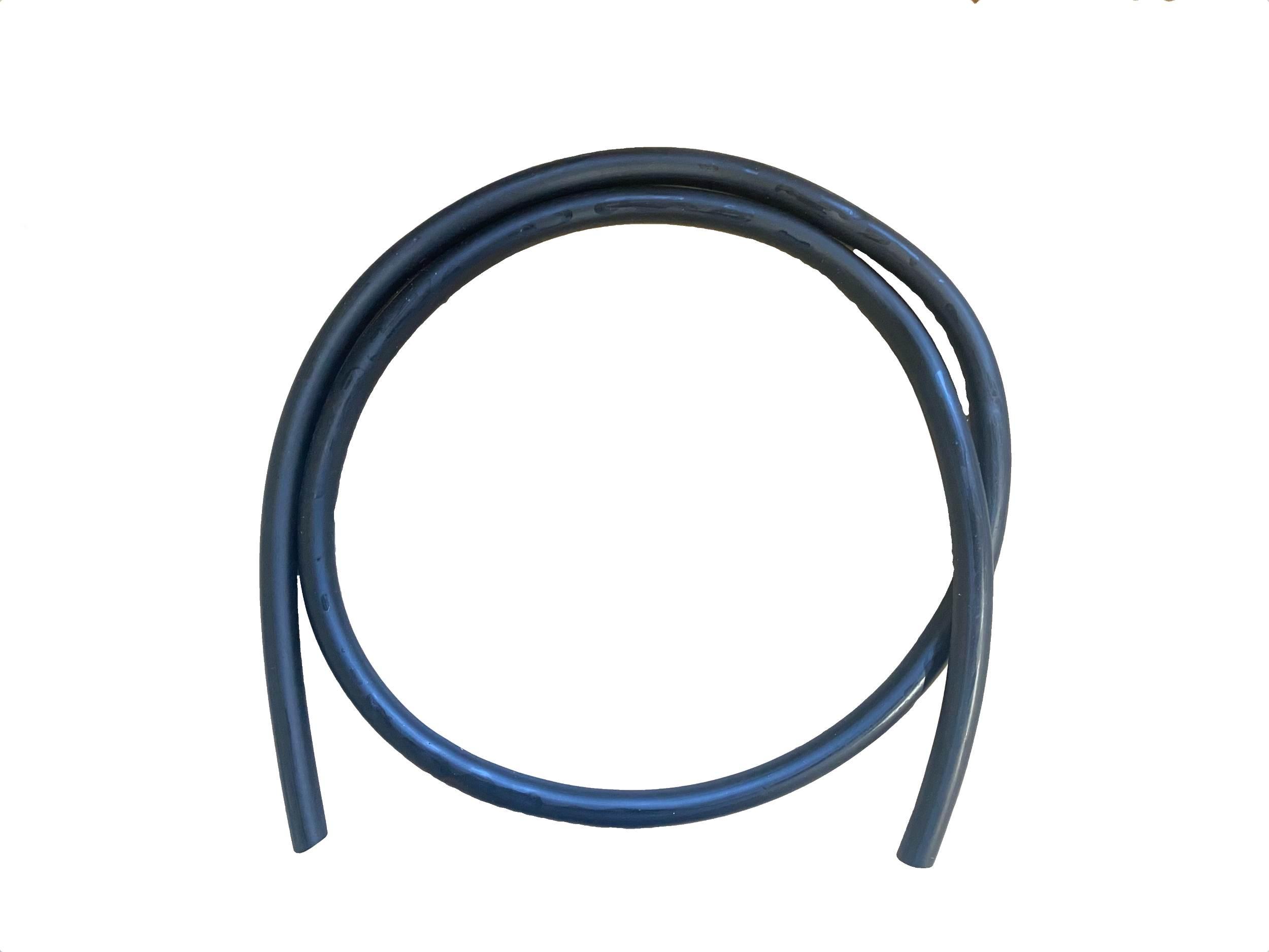 Przewód paliwowy śr.wew 6 mm 20cm czarny