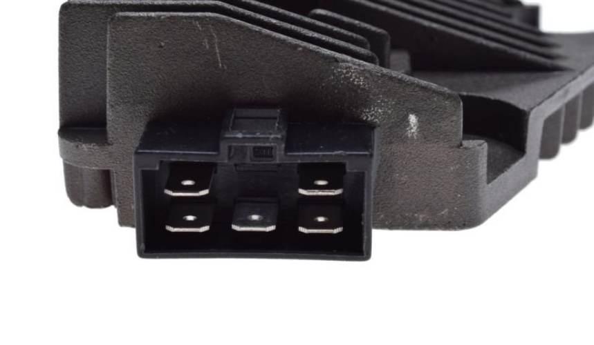 Regulator napięcia do yamaha 3dm-81960-01 - zdjęcie 2