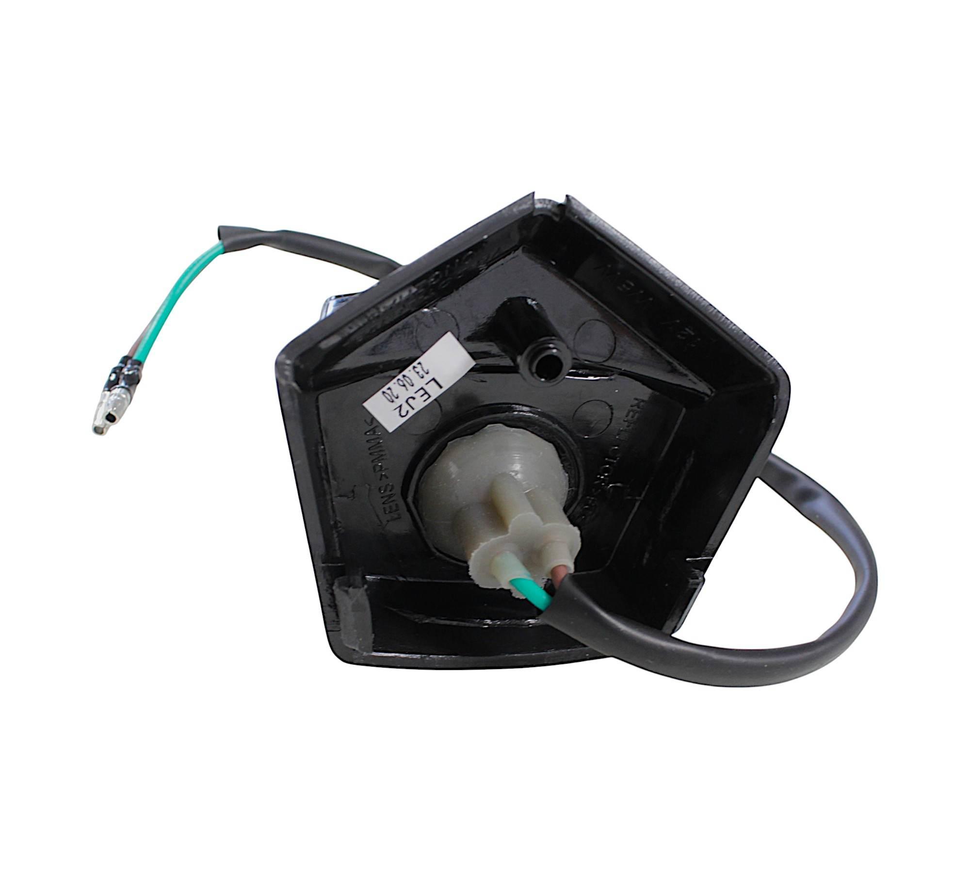 Lampka podświetlenia tablicy rejestracyjnej kymco super 8 33720-lej2-e10 - zdjęcie 2