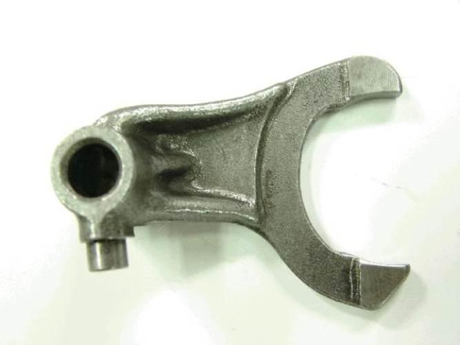 Prawy Wodzik Skrzyni Biegów Ht1e40mb Silnik Am6