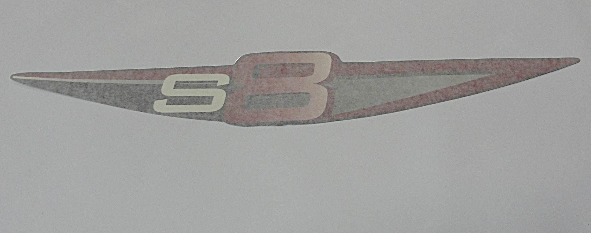 Naklejka Obudowy Prawa Super 8 New T01 86221-Alg1-