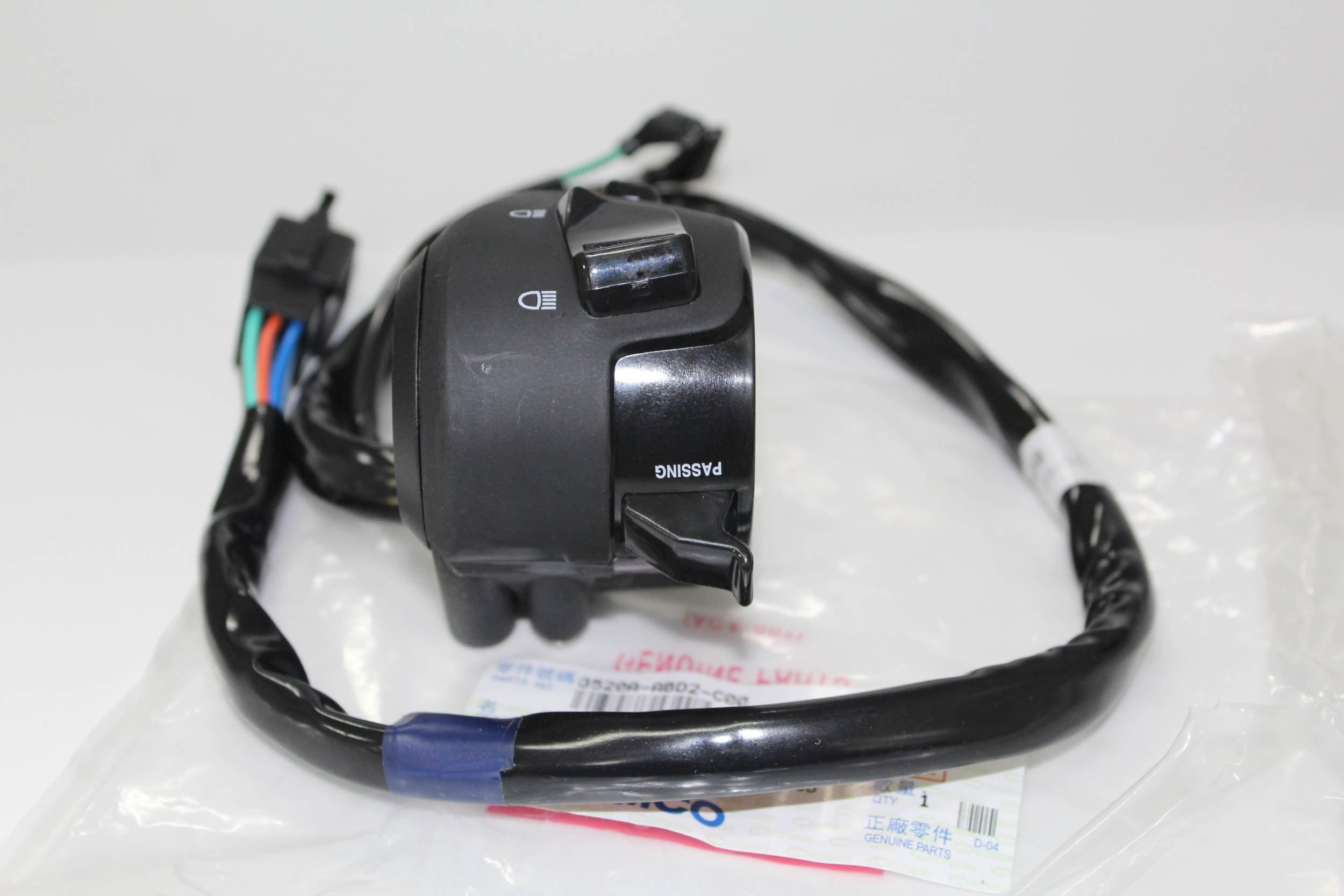 Zestaw Przełączników Na Kierownicy Lewy Kymco 3520a-Abd2-C00 - zdjęcie 2