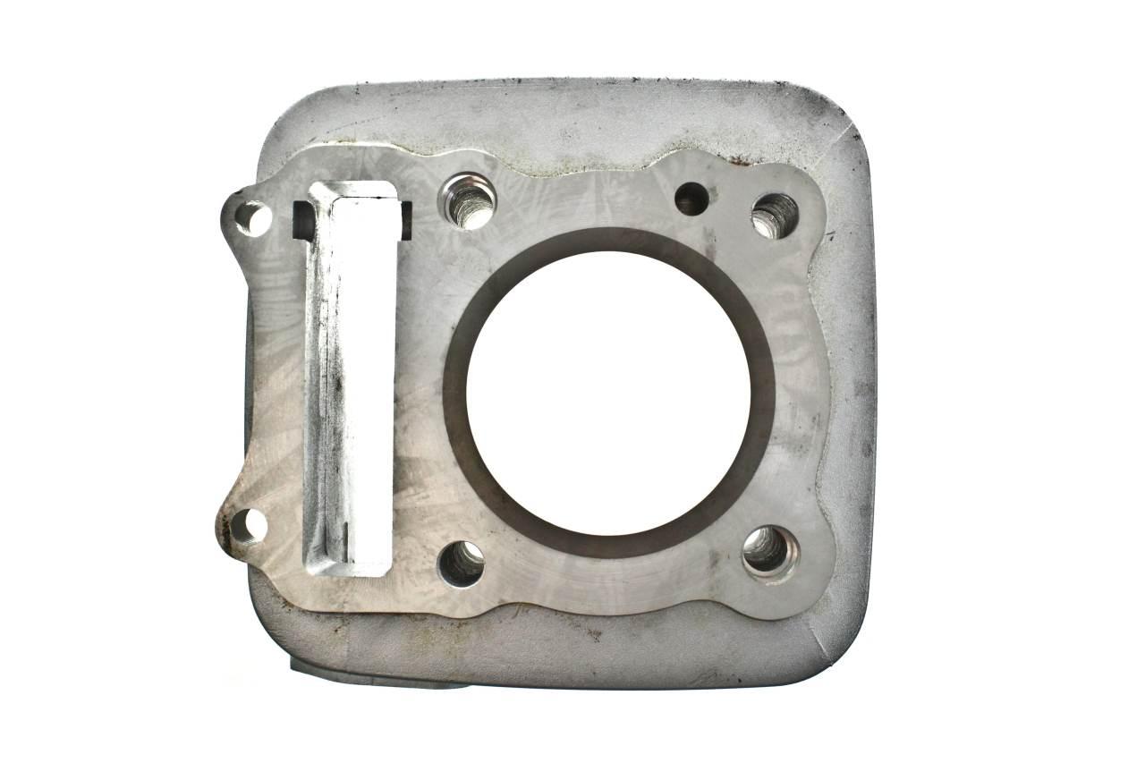 Cylinder Żeliwny Power Force Suzuki Gn125 57mm 4t - zdjęcie 2