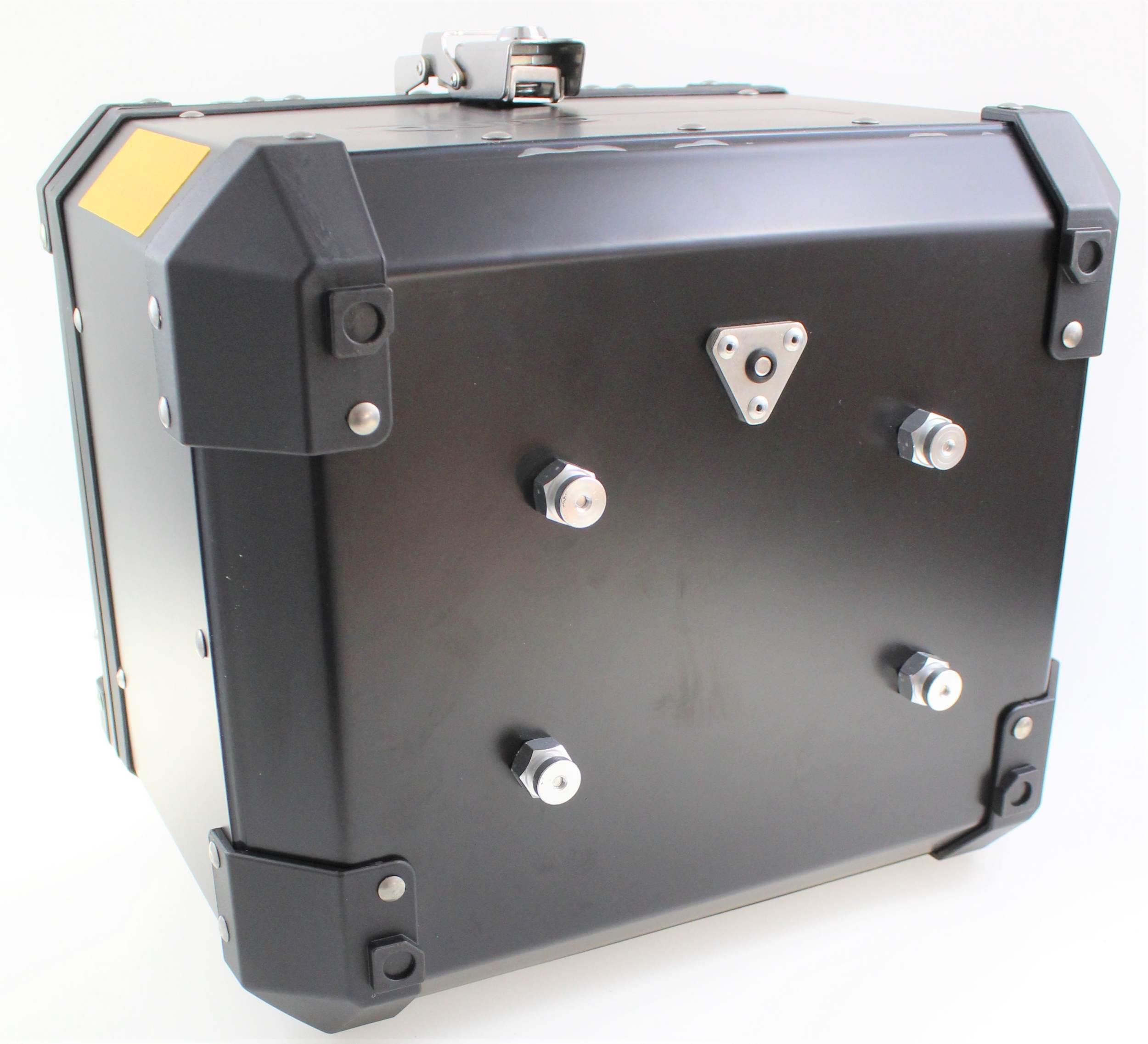 Kufer Aluminiowy Centralny Czarny At33 Benelli Trk502x Trk502 33l - zdjęcie 3