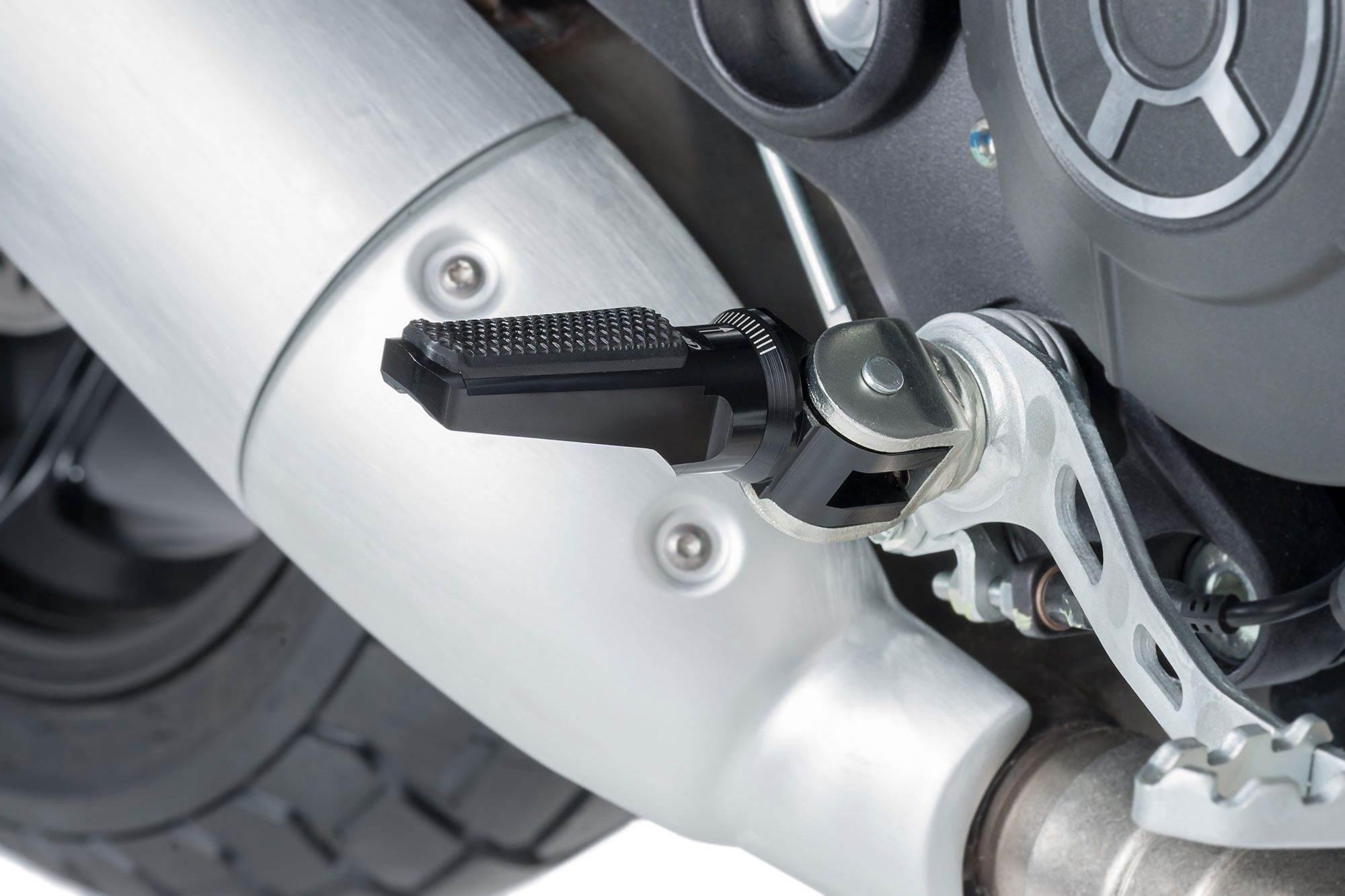 Podnóżki Puig Do Suzuki Dl1050 V-Strom Xt 20-21 Przednie Kierowcy Czarne
