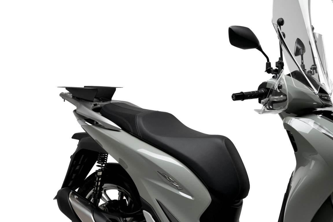 Zestaw Do Montażu Kufra/Pudełka Puig Do Honda Scoopy Sh125i 20-21 Czarny