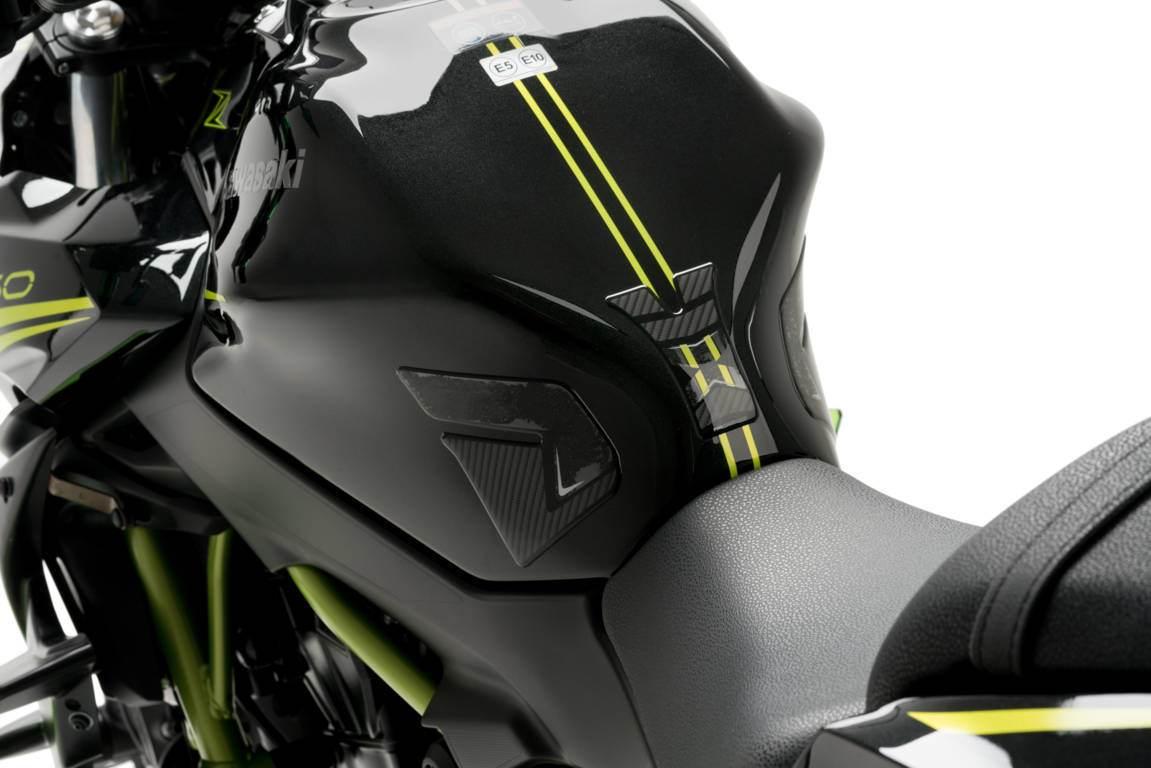 Tankpad Puig Extreme Do Kawasaki Z650 17-22 Trzyczęściowy Carbon