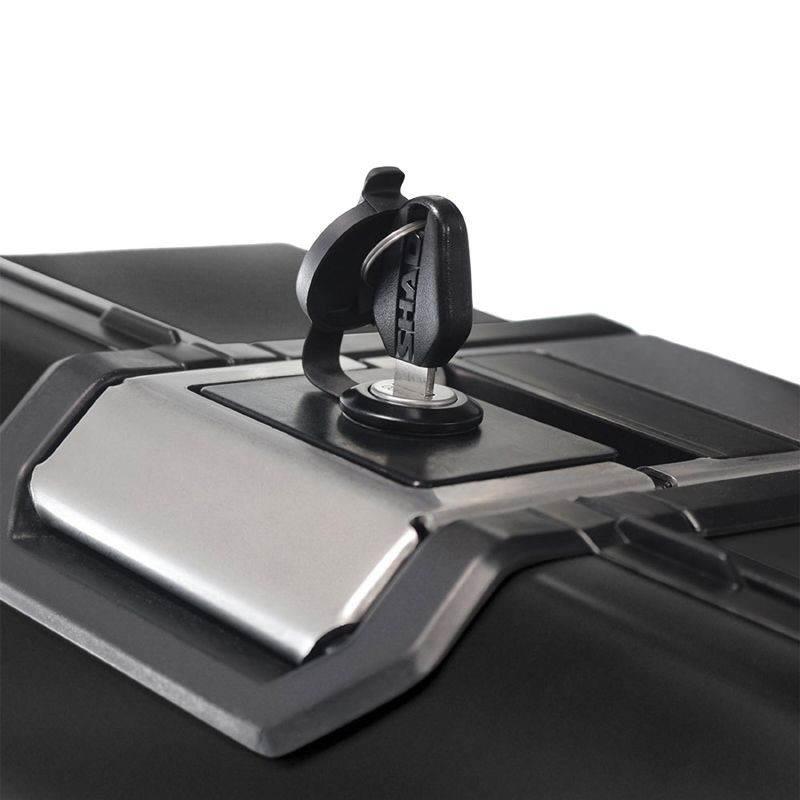 Kufer Centralny Tył Shad Terra Tr37 Czarny Aluminiowy 37l 49x42x26 - zdjęcie 4