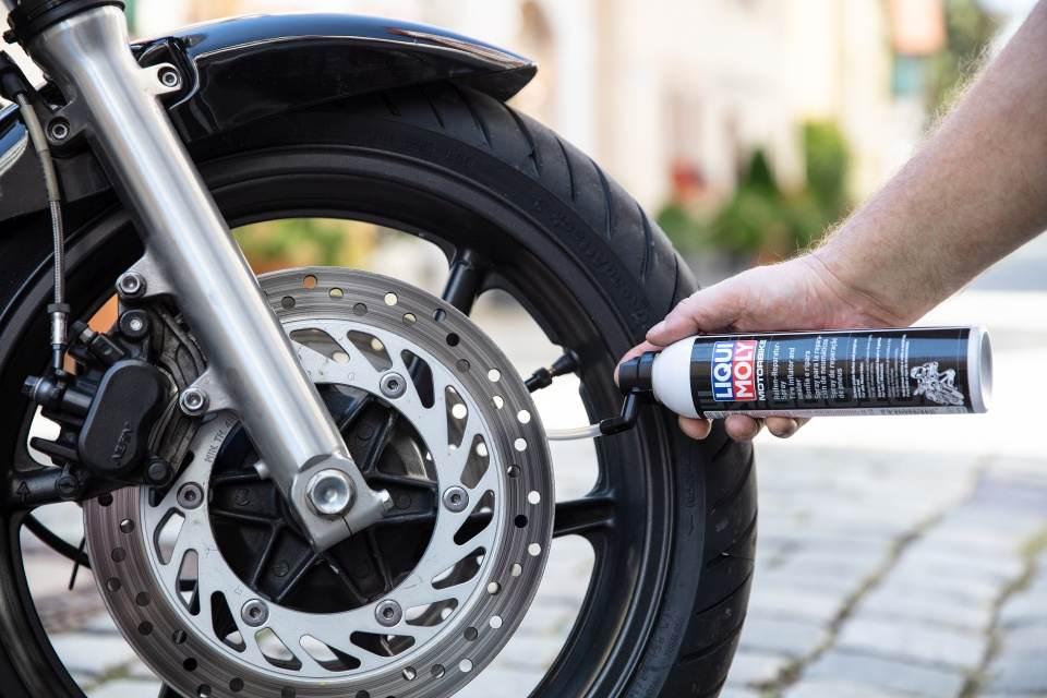Liqui Moly Racing Reifen Reparatur Spray Do Naprawy Przebitych Opon 0,3L 12 - zdjęcie 2