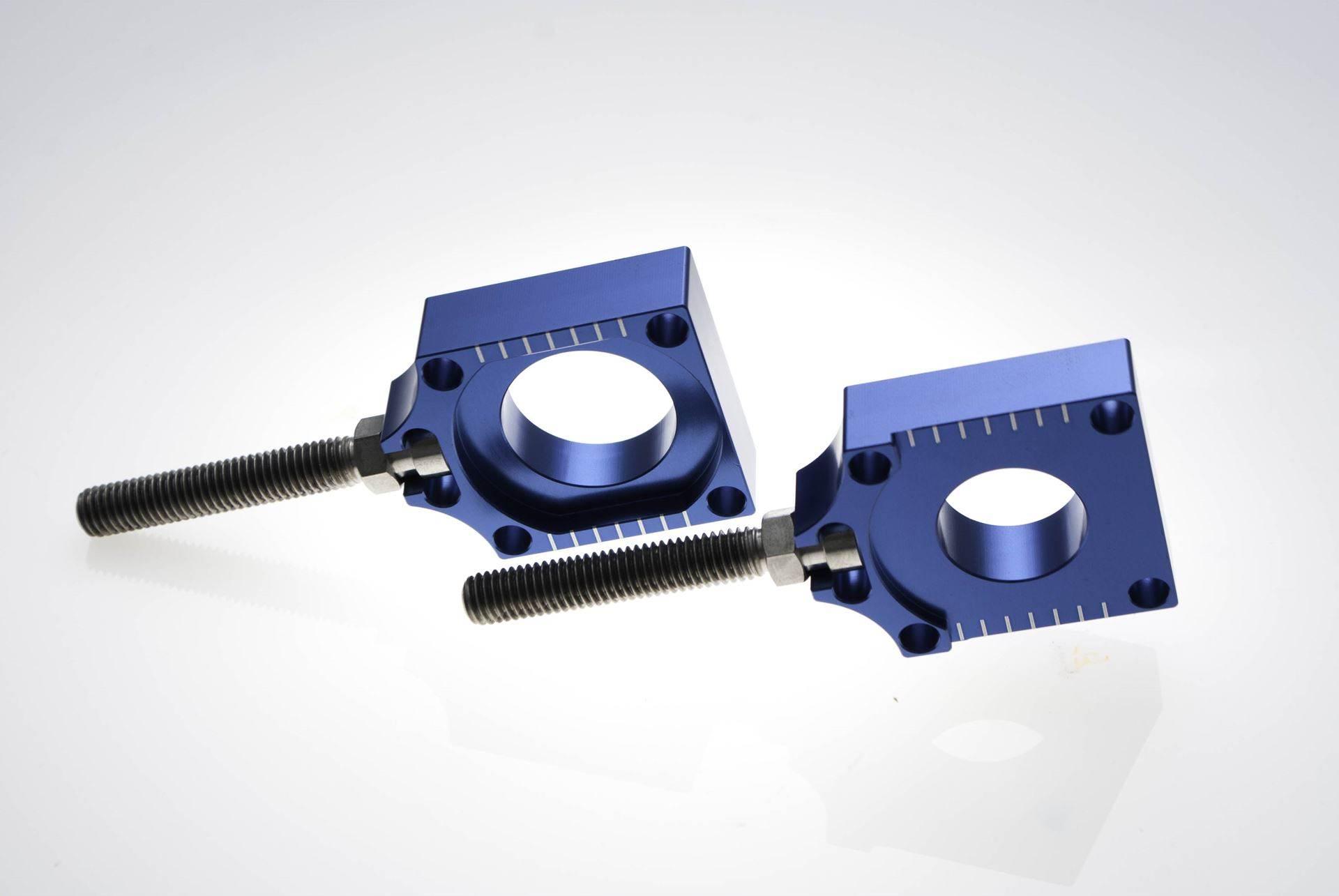 Accel Napinacz Tylnej Ośki Ze Śrubą Husqvarna Tc/Te '04-'14 Kolor Niebieski