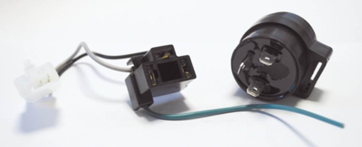 Cl Przerywacz Kierunkowskazów 12V 1-100W Led Z Kostką Clf10