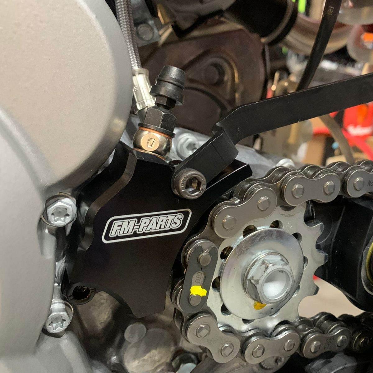 Fm-Parts Osłona Wysprzęglika/Siłownika Sprzęgła Ktm 250/300/350/450 '17-'23 - zdjęcie 4