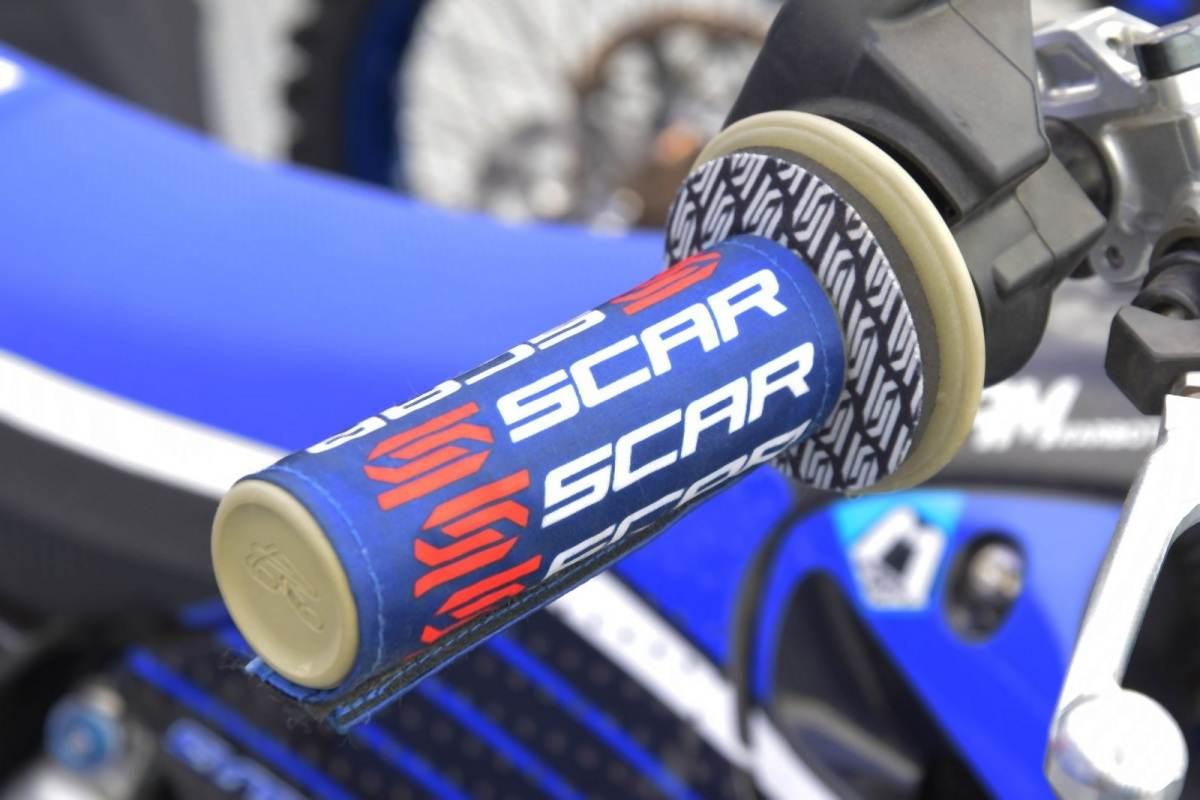 Scar Racing Nakładki Ochronne Na Manetki Kolor Niebieski/Biały/Czerwony - zdjęcie 3