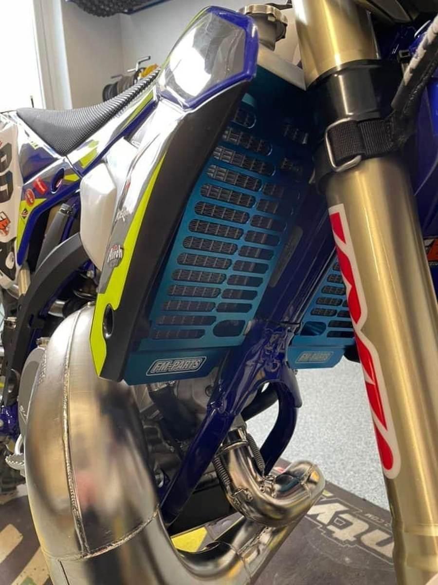 Fm-Parts Osłony Chłodnicy Kratki Aluminium Sherco '14-'24 Kolor Niebieski - zdjęcie 4