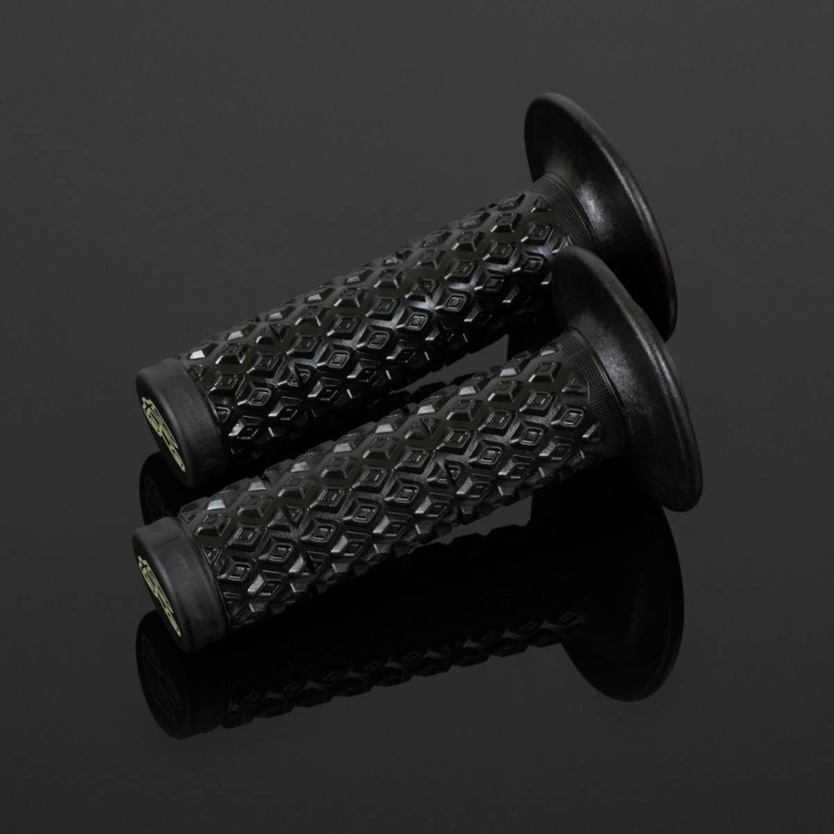 Renthal Manetki Mx Comfort Grips Ulrtatacky Kolor Czarny