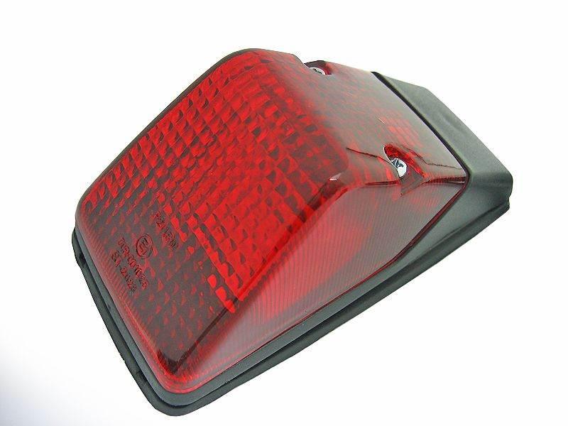 Emgo 2025/02 Lampa Tylna Suzuki Dr 250 '91-'93, Dr 350 '90-'99 Oem: 35710-1