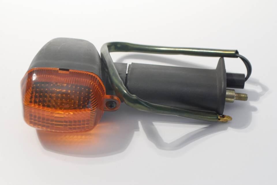Jr Kierunkowskaz Yamaha Yzf 600 96-02, Fzs 600 Fazer 98-01, Yzf 1000R1 98-0
