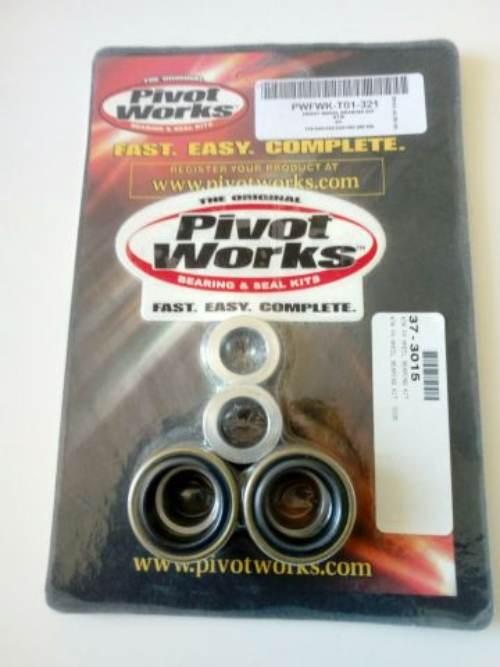 Pivot Works Łożyska Koła Przedniego Ktm 125/200/250/300/380`98-99 Z Uszczel