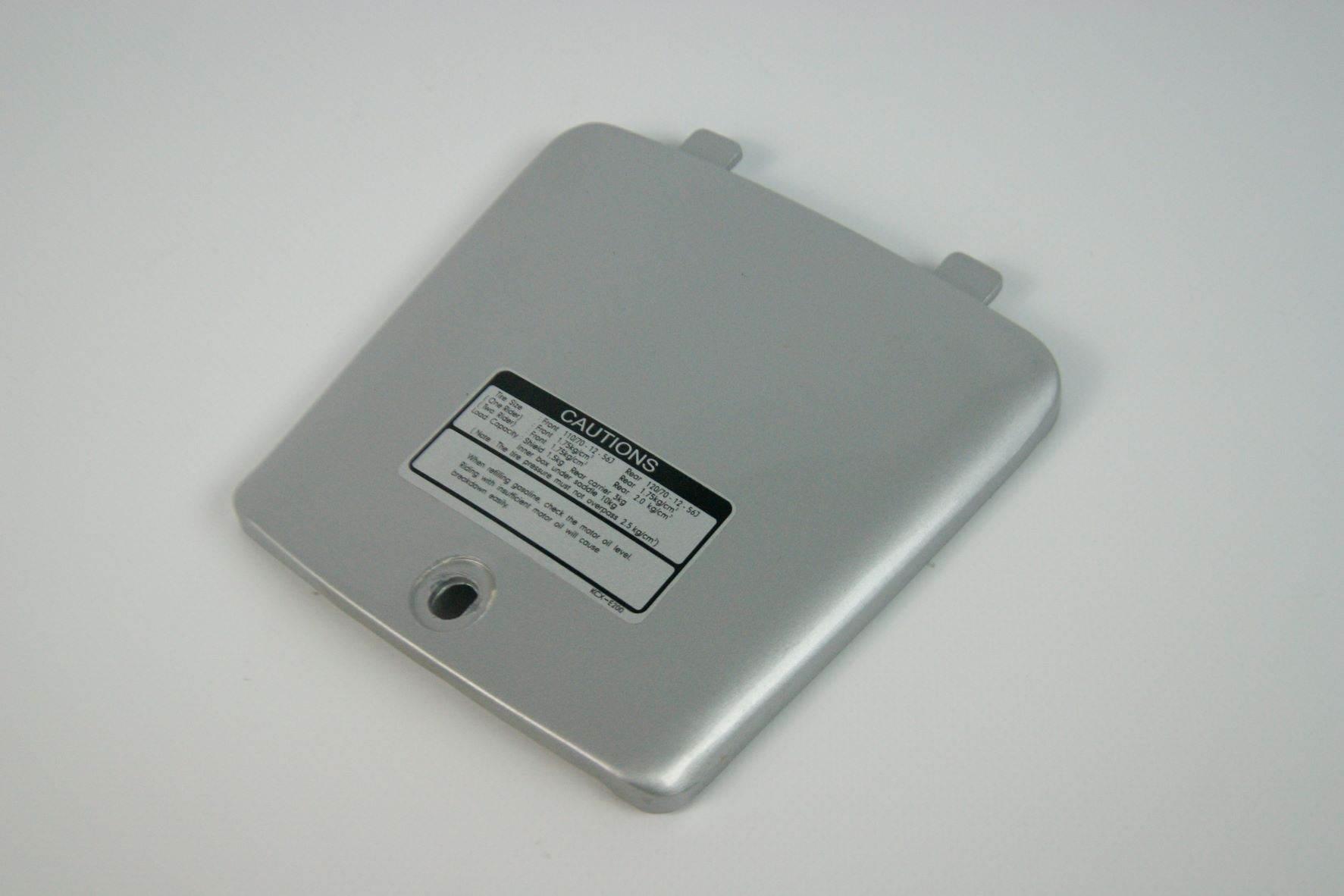 Schowek akumulatora zx50 (nh131ma) (srebrny) kymco 80151-KAC-900-NJP