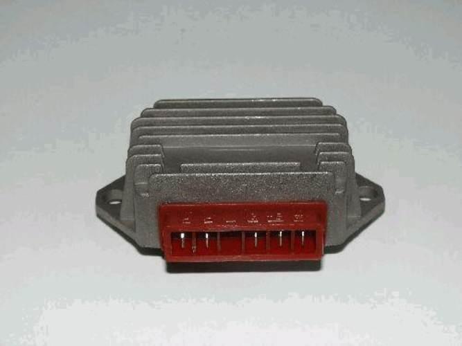 Regulator piaggio nrg gilera typhoon zip sfera RMS 24 603 0040