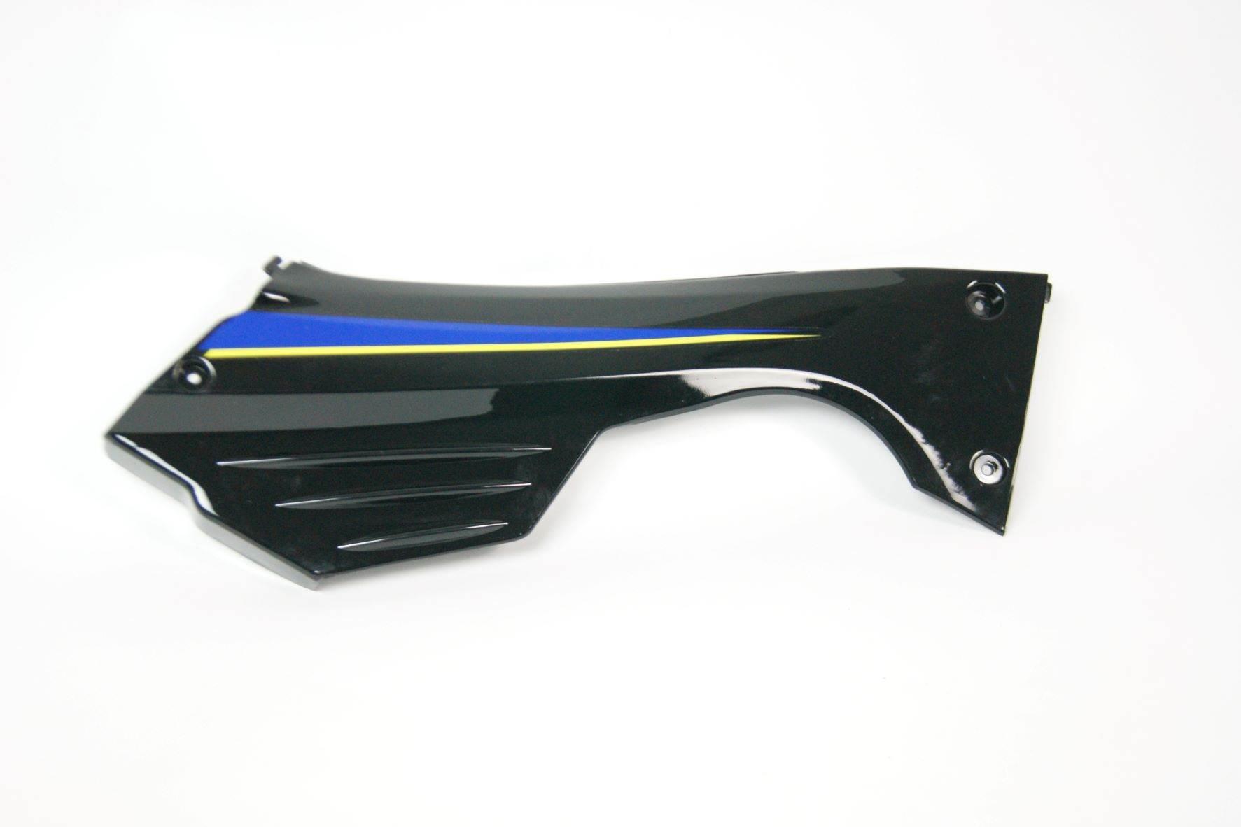 Osłona boczna prawa czarna kymco activ 50 83510-LBA8-306-A04