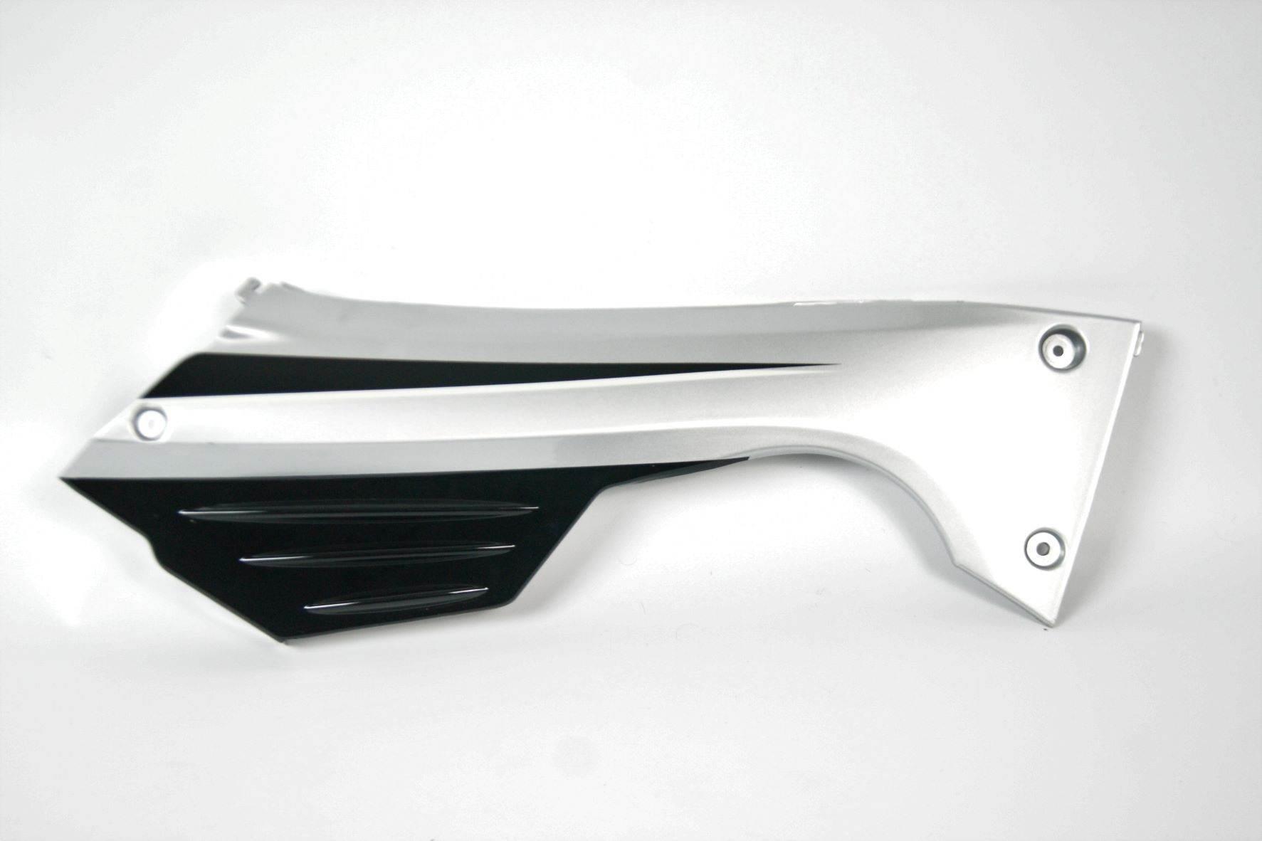 Osłona boczna 2 prawa srebrna kymco activ 50 83510-LBA8-307-A60