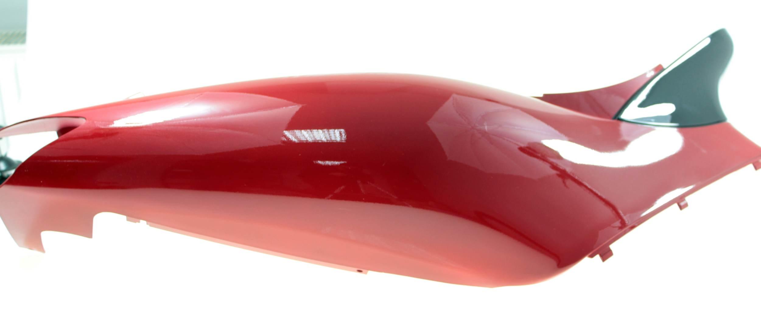 Osłona boczna prawa czerwono-czarna kymco super 9 s 83500-KGB5-900-DD3