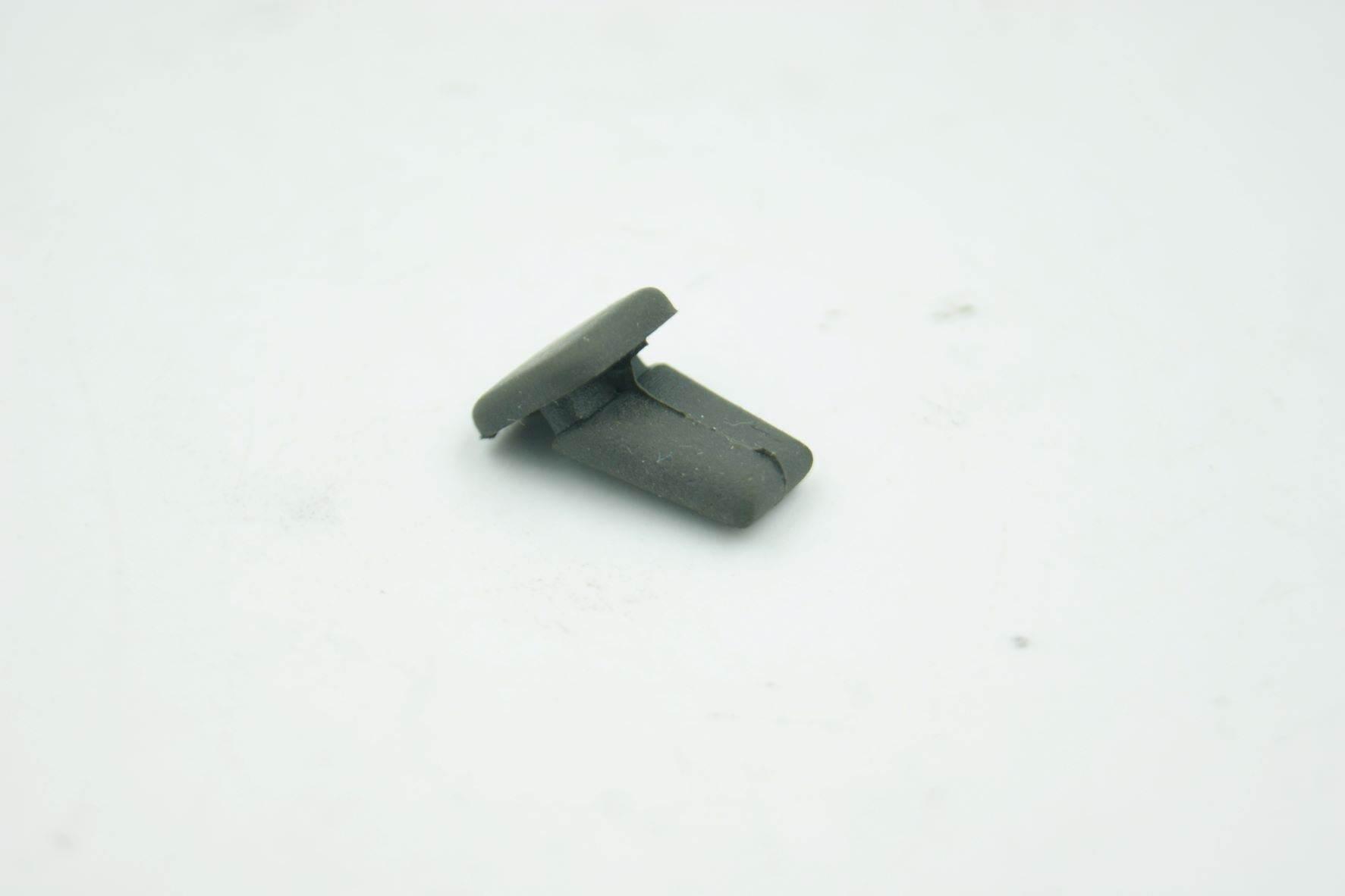 Zabezpieczenie zaczepu bagażowego super 8 kymco 81133-KGBG-9000-NH268