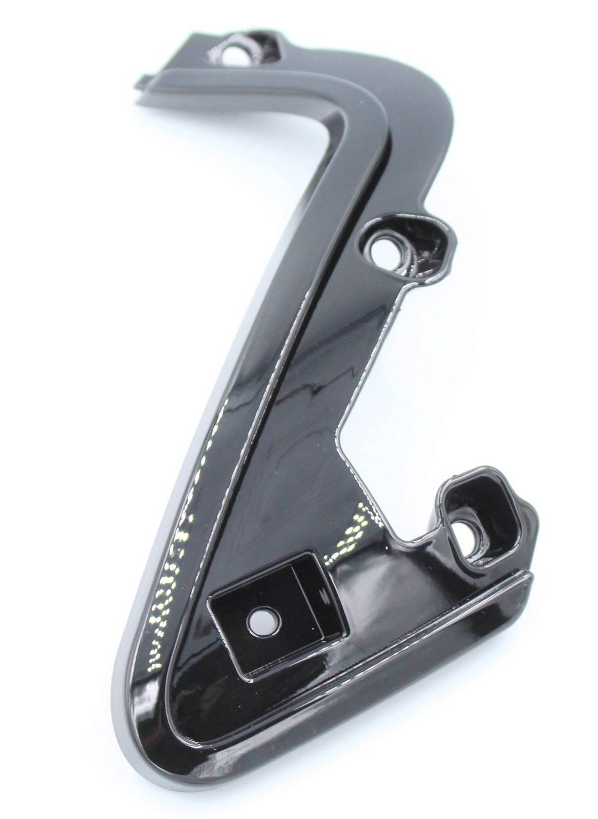 Osłona lewa 65677p06b200