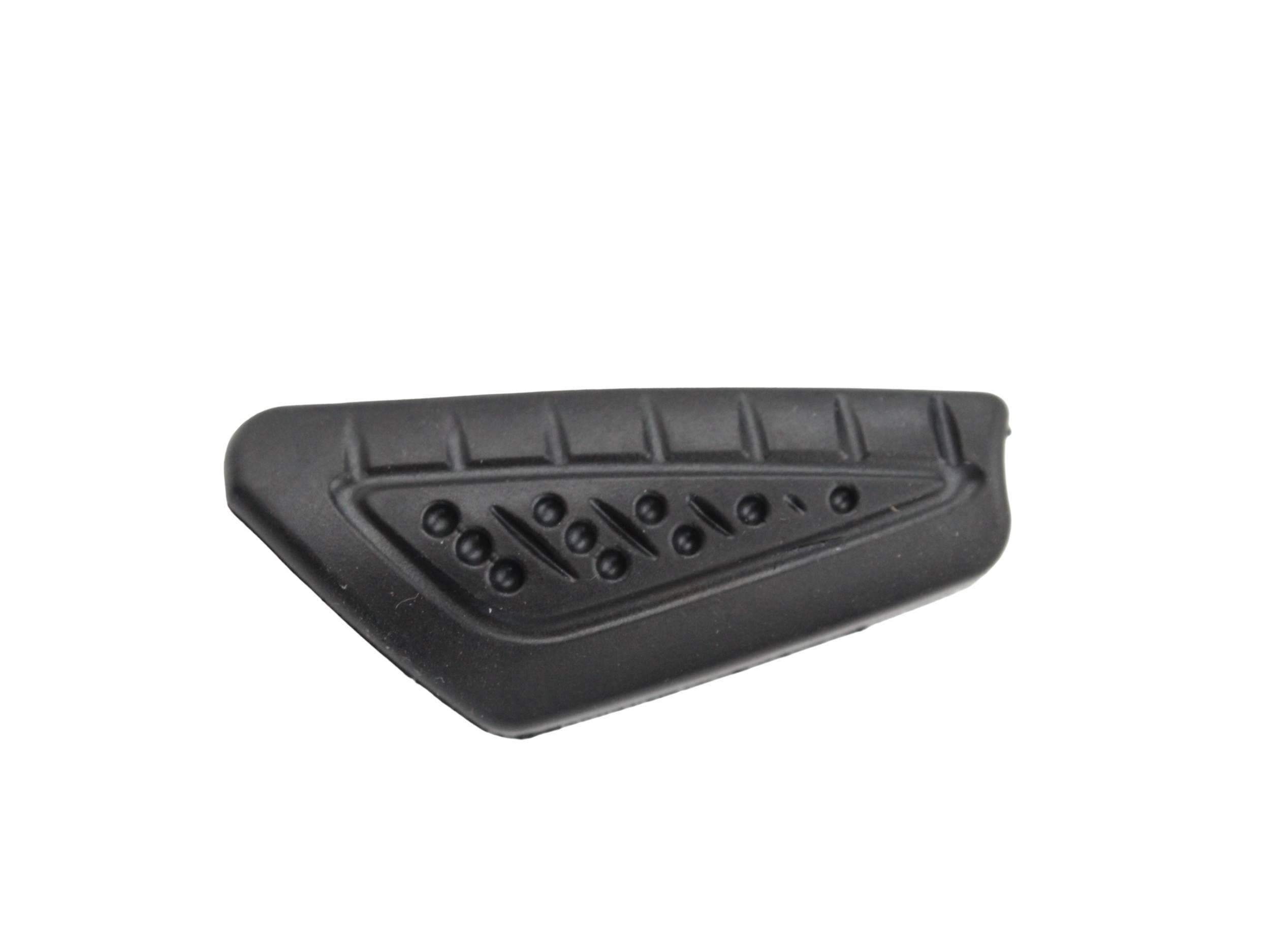 Guma podnóżka pasażera prawa srk125s srk125r srt300dx 08372S020000-QJ
