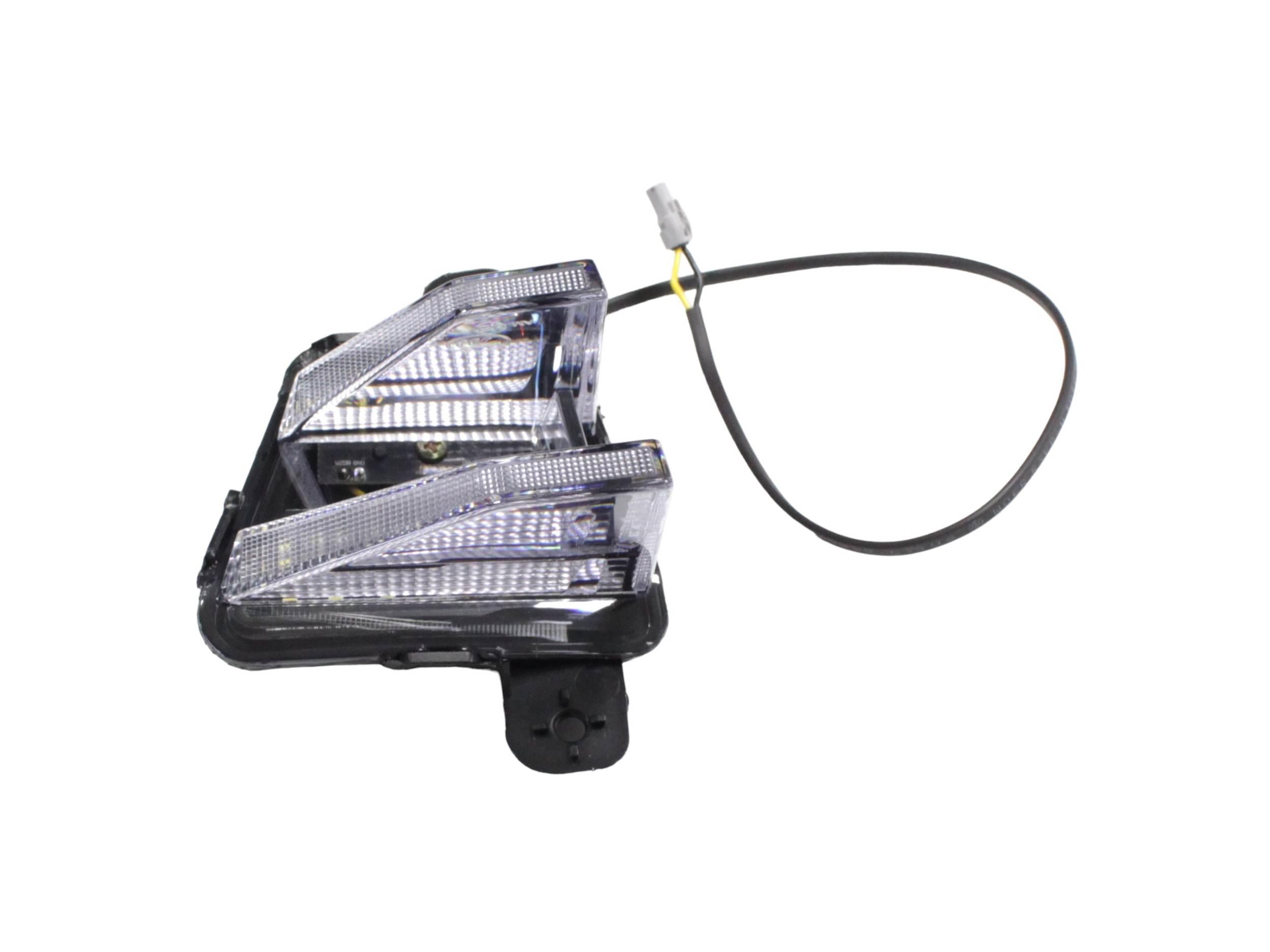 Lampa pozycyjna przednia prawa svt650 svt650x 80800P830001-QJ - zdjęcie 4