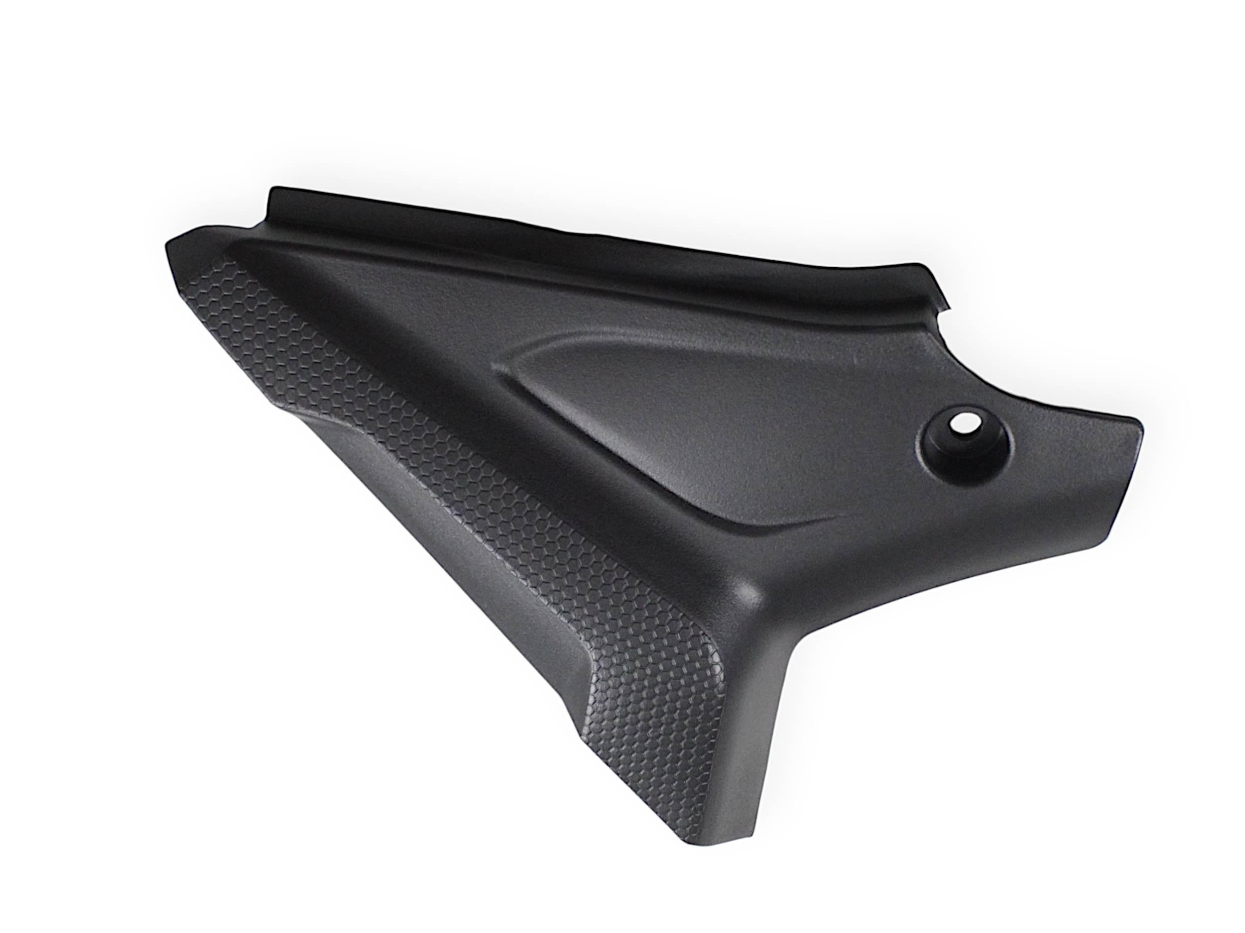 Osłona pod siedzeniem lewa srt550x 65601P160000-QJ