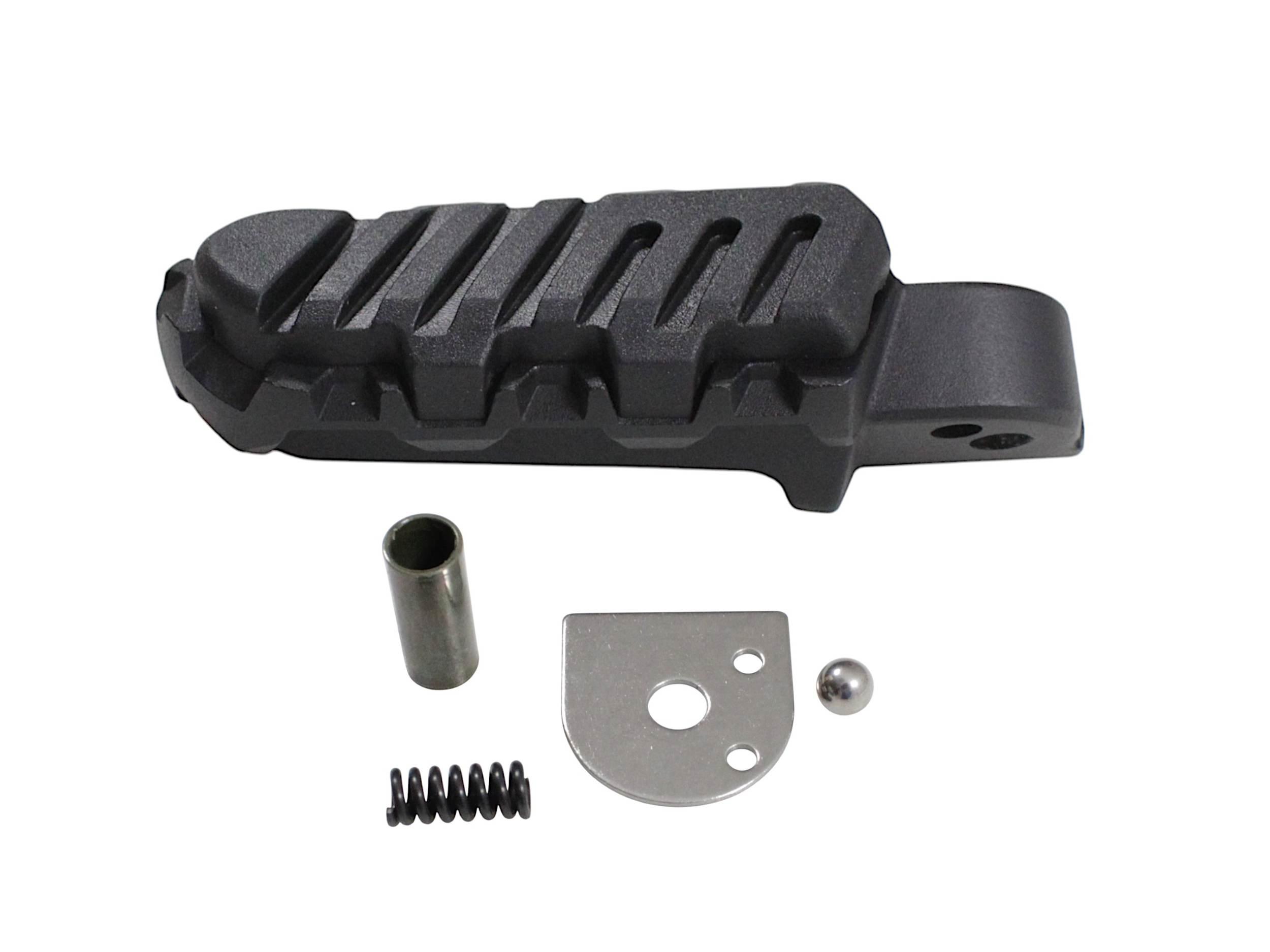 Podnóżek pasażera lewy srv700 srv12 58260P26001Z-QJ