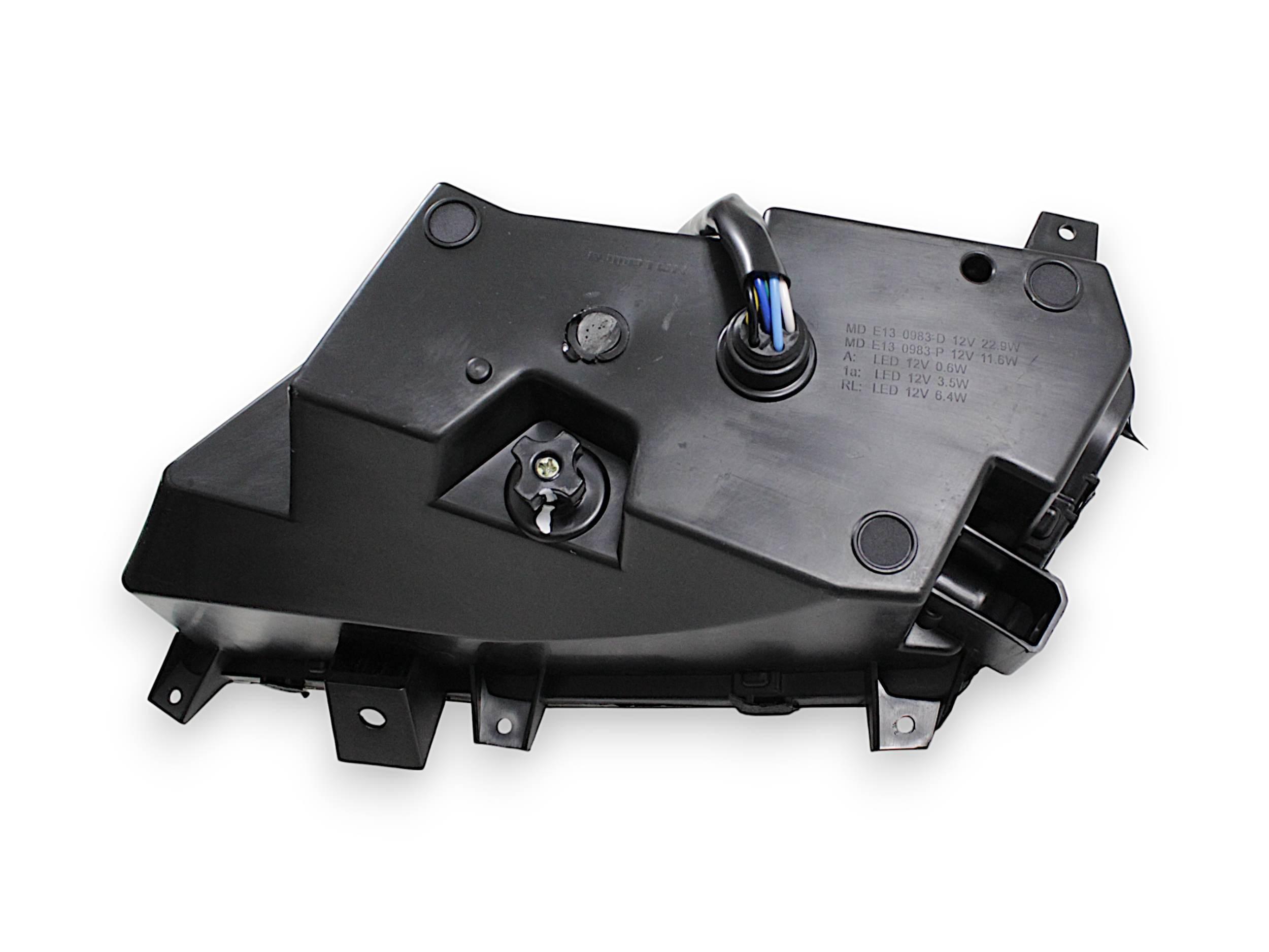 Lampa przednia prawa sfa1000 sfa600 80300W610000-QJ - zdjęcie 3