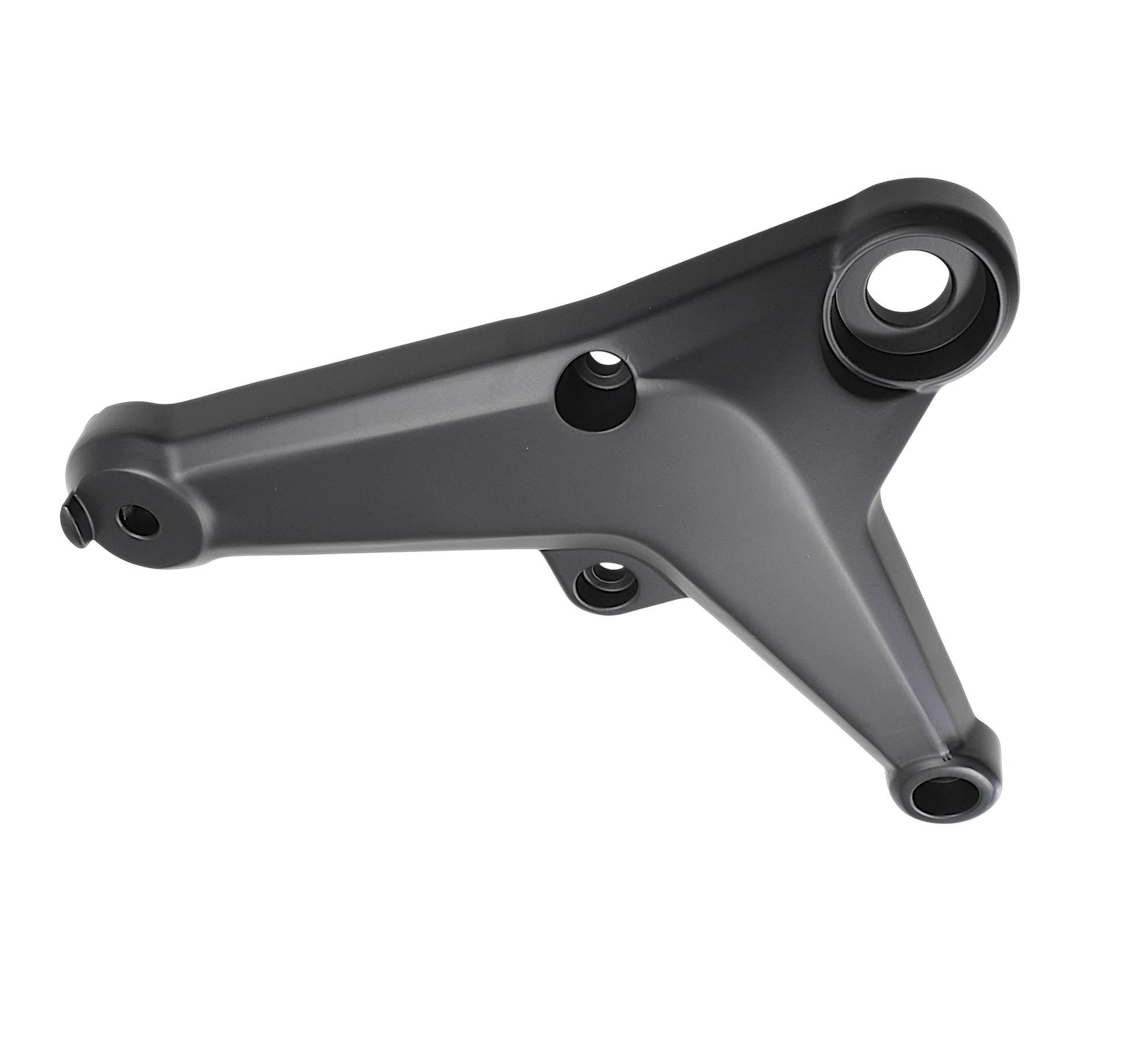 Uchwyt podnóżka pasażera prawy srv600v 58286PC20000-QJ