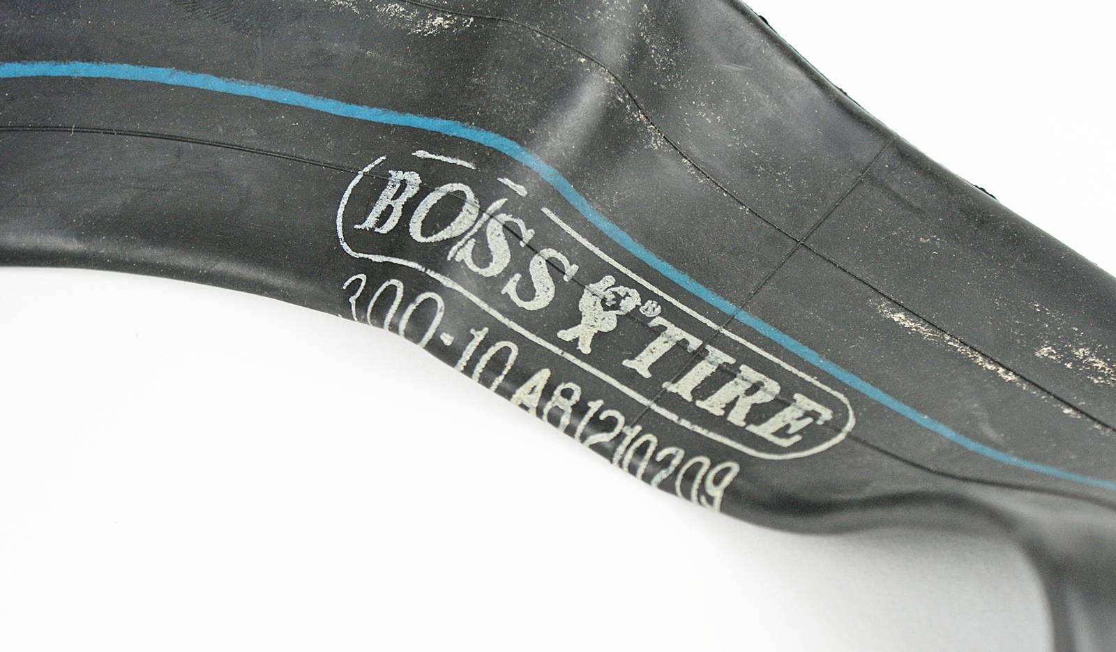 Dętka 3,00-10 Boss MotoGeneric | DET3010BL