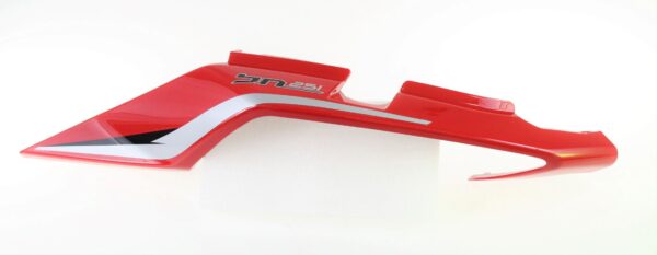 Osłona Tylna Górna Lewa Czerwona Benelli Bn 251