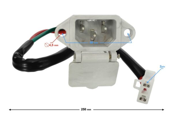 Gniazładowania z klapką skuter elektryczny