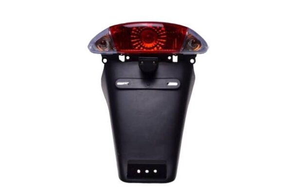 Lampa tył z błotnikiem qt-4 biały kierunkowskaz - obrazek 4